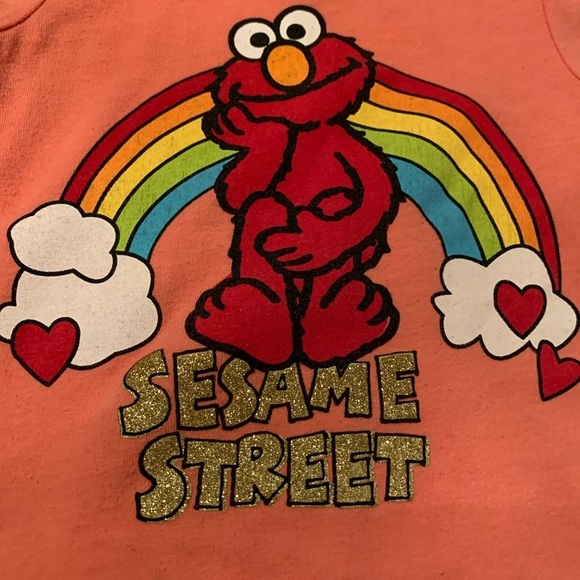 5 Piece Bundle 12 months HOST PICK!! - Picture 7 of 11